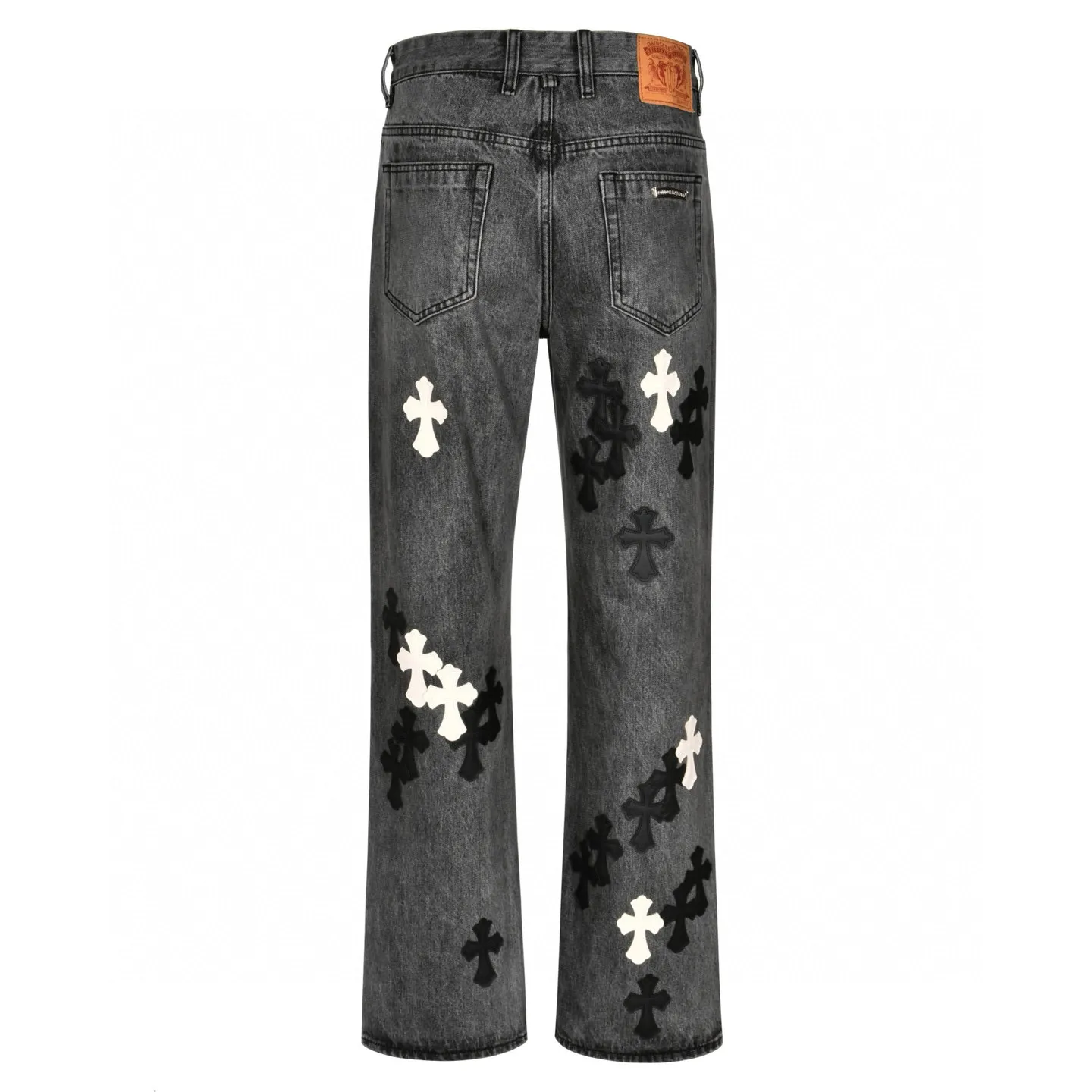 🅿️840 [Exclusive supply] CH Crow Heart Limited Flame Patch Leather Jeans CH This jeans is a store VIP limited edition (can only be purchased by store VIPs) and is not an official website model, so it is even rarer. When we got it back, we found that these pants were different from the usual 501 version. These pants were made from CH's own soleplate, not the 501 soleplate. So I can only customize the fabrics myself and rely on various relationships to get the raw material fabrics. The washing process also took dozens of attempts to finally achieve the effect we wanted. This pair of pants uses a total of 35 pieces of leather, all of which are second-layer cowhide. Therefore, whether the material is leather label or wash label, fabric or hardware, the mold needs to be re-opened and the cross must be sewn manually (for restoration, it can only be done manually) Size: 32-34-36-38